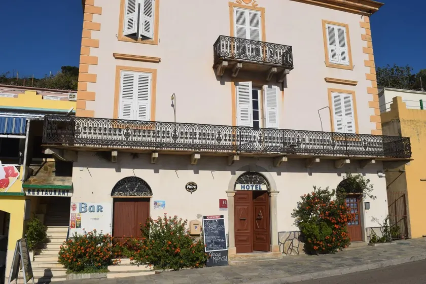 Hôtel U Patriarcu Cagnano - Image 1