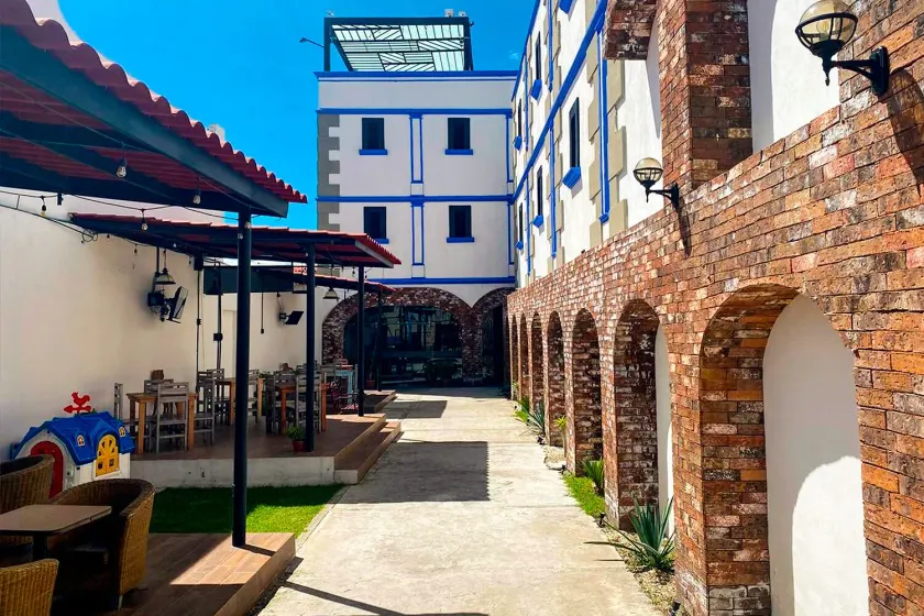 Hotel CHOLOA - Image 1