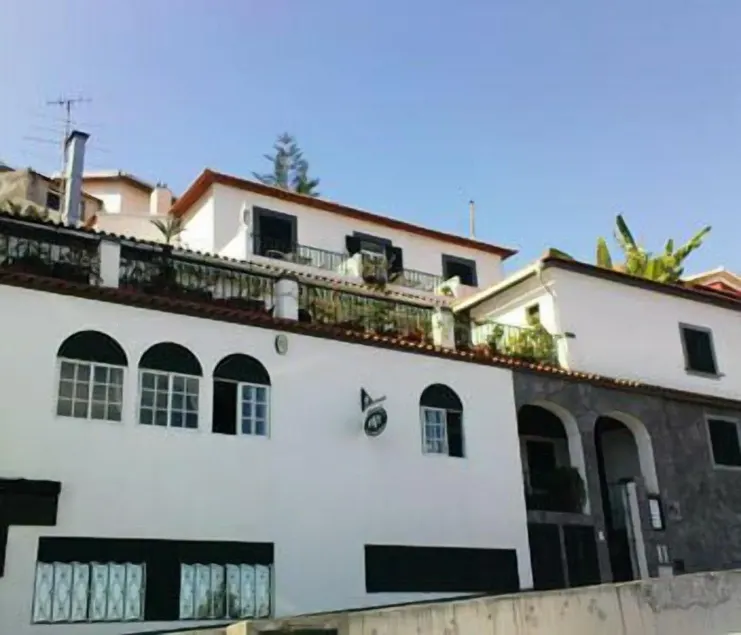 Pensão Residencial Vila Teresinha - Image 1
