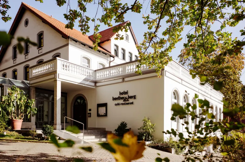 Hotel Benther Berg - Image 1