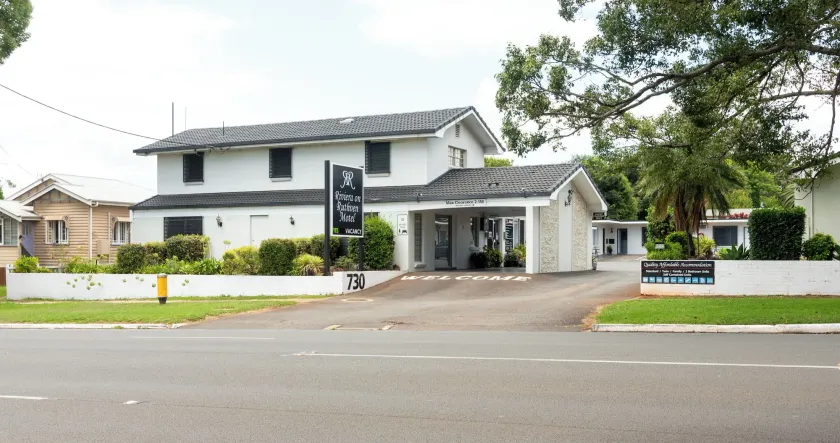Riviera on Ruthven - Image 1