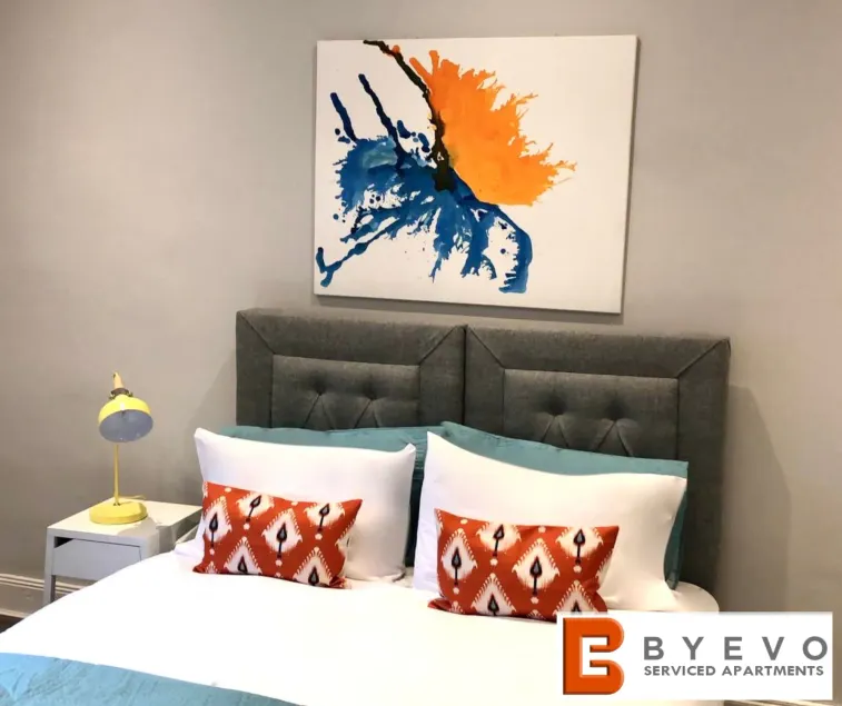 ByEvo Almar Villa - Close to City and Airport - Perfect for Contractors or large groups - Værelse