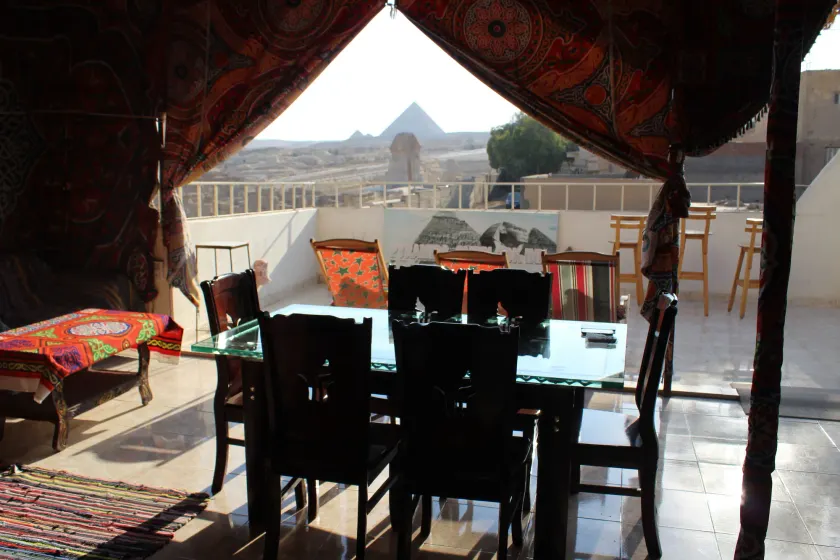 Pyramids Overlook Inn - Image 1