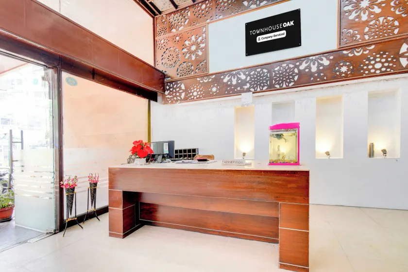 Townhouse Narayanaguda Metro Station Formerly Hotel Anshu Grand - Lobby