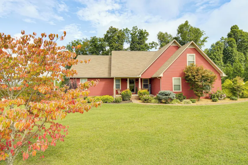Hot Tub & Scenic Deck! Spacious Cookeville Retreat - Image 1