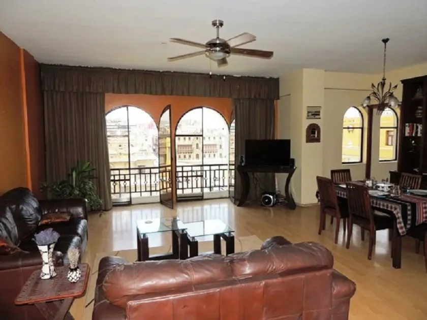 Penthouse Apartment - Image 1