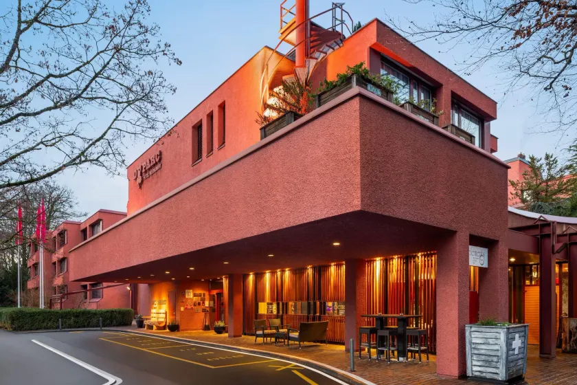 Ramada Hotel du Parc Baden - Image 1