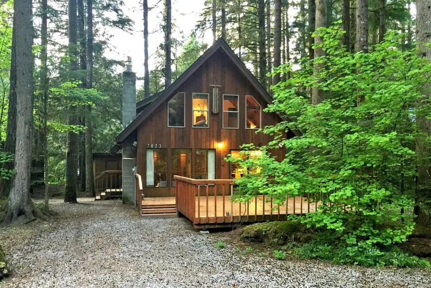 Snowline Cabin 35 - A Pet-friendly Country Cabin, Now has air Conditioning! - Image 1