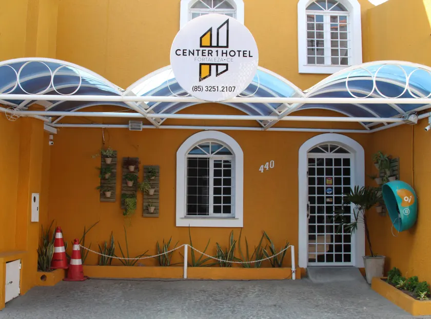 Center 1 Hotel - Image 1