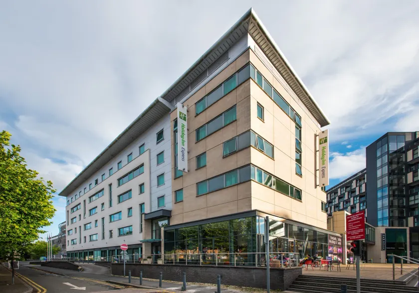 Holiday Inn Express Leeds City Centre - Armouries by IHG - Image 1