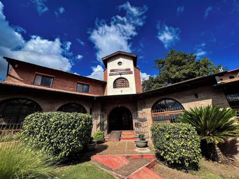 Hotel Antiguo Camino - Image 1