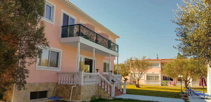 Ai - Helis Resort Hotel - Image 1
