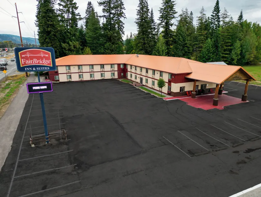 FairBridge Inn and Suites Sandpoint - Image 1