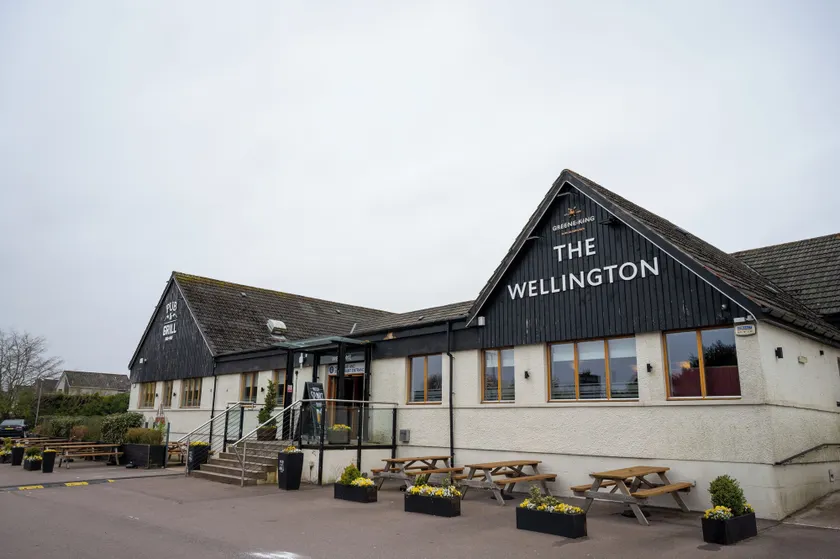 Wellington Hotel by Greene King Inns - Image 1