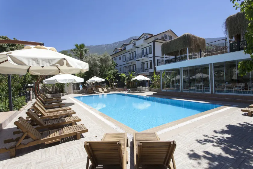 Green Peace Hotel - Image 1