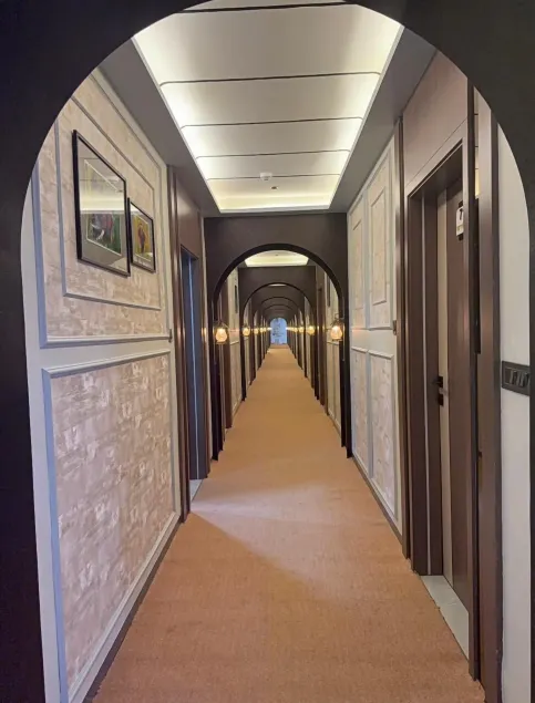 Hotel Vallabh Sky - Hall