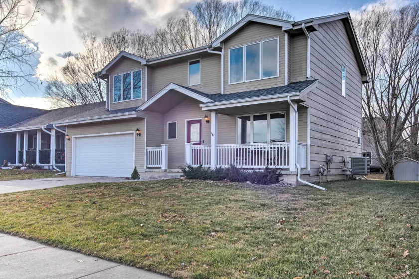 Altoona Home 11 Mi to Downtown Des Moines - Image 1