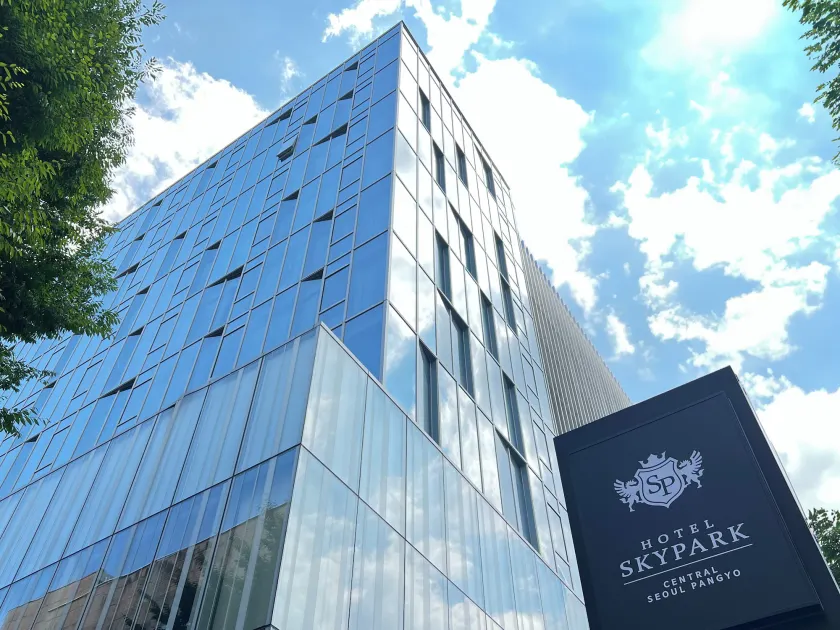 Hotel Skypark Central Seoul Pangyo - Image 1