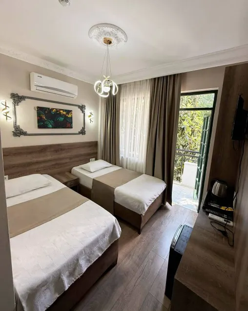 Kutberk Hotel Kemer - Image 1