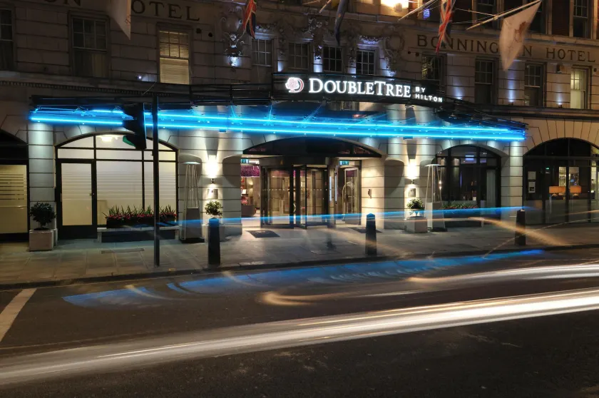 DoubleTree by Hilton London West End - Image 1