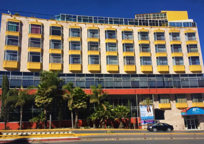 Hotel Arroyo de la Plata - Image 1