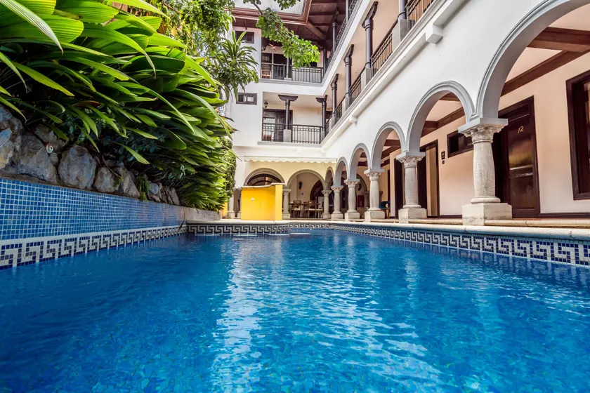 Hotel Colonial - Image 1