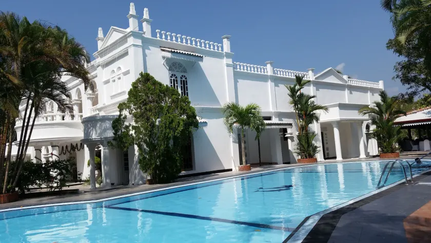 Bougain Villa - Image 1