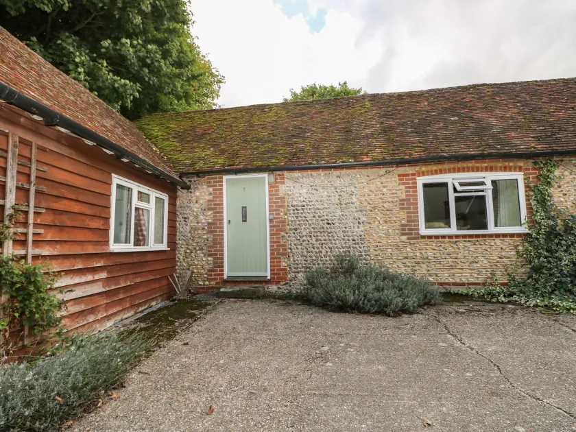 Byre Cottage 3 - Image 1