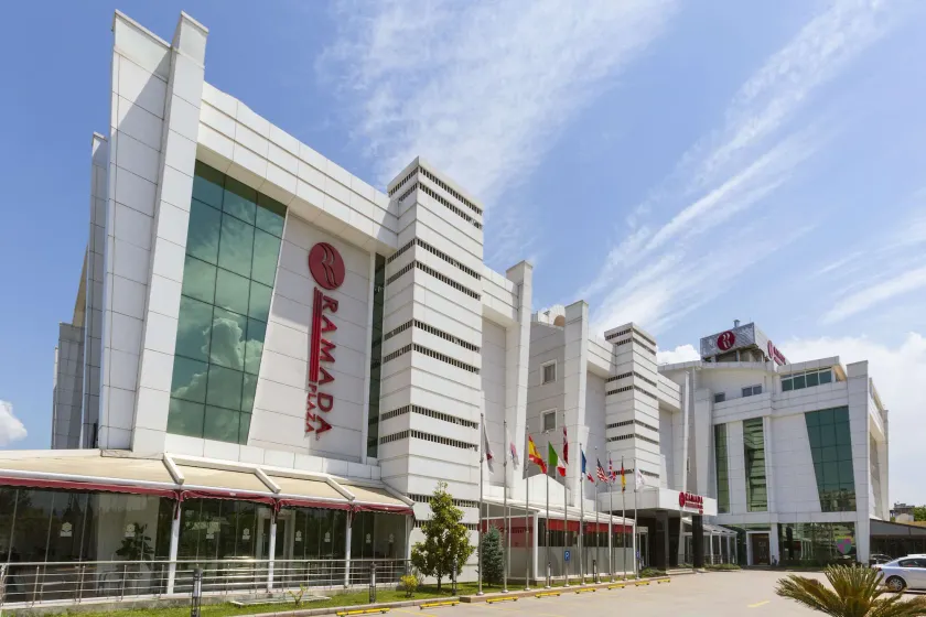 Ramada Plaza By Wyndham Izmit - Image 1