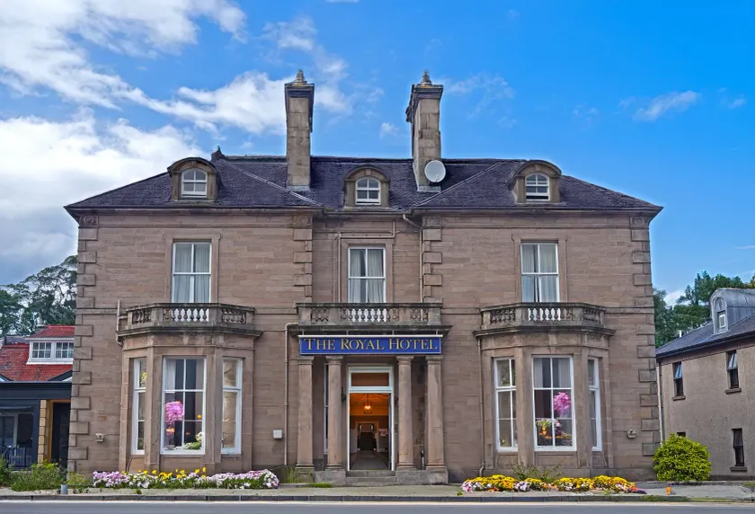 The Royal Hotel Elgin - Image 1