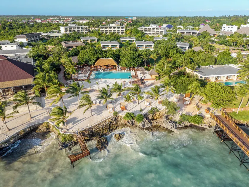 Kwanza Resort By SUNRISE - Image 1