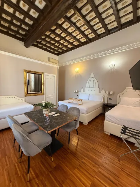  I TRE MOSCHETTIERI - D' ARTAGNAN Luxury Guest House - Image 1