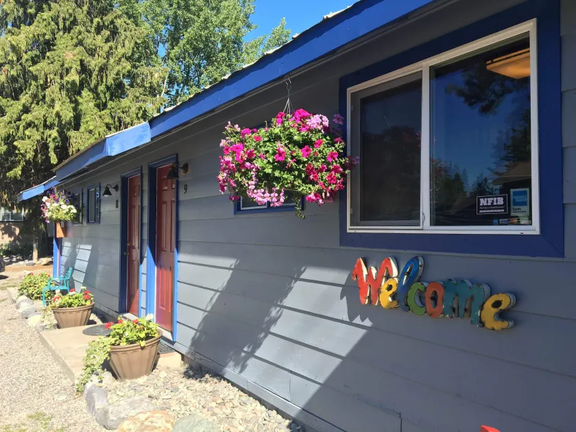 Flathead Lake Resort - Image 1
