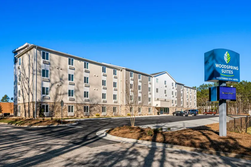 WoodSpring Suites Yorktown Newport News - Image 1