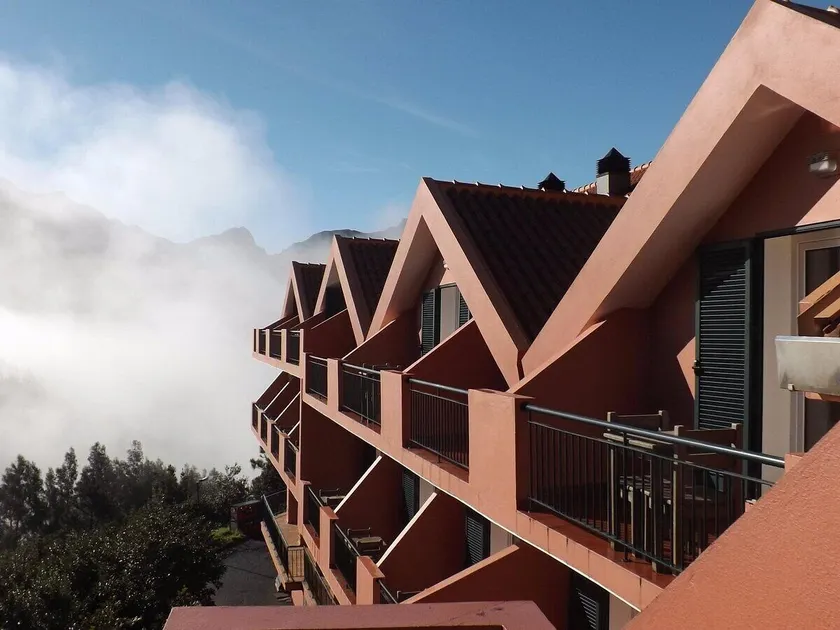 Valley View Hotel Encumeada - Image 1