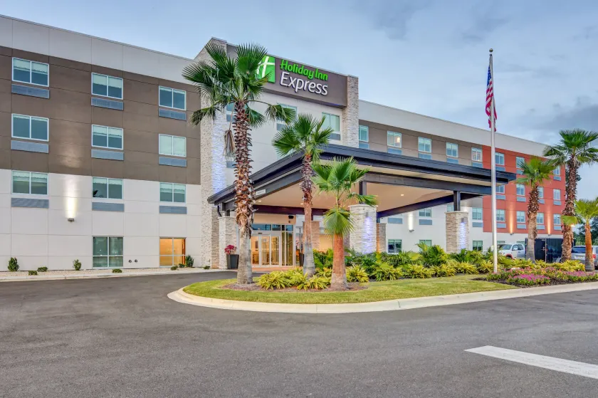 Holiday Inn Express - Fort Walton Beach Central by IHG - Image 1