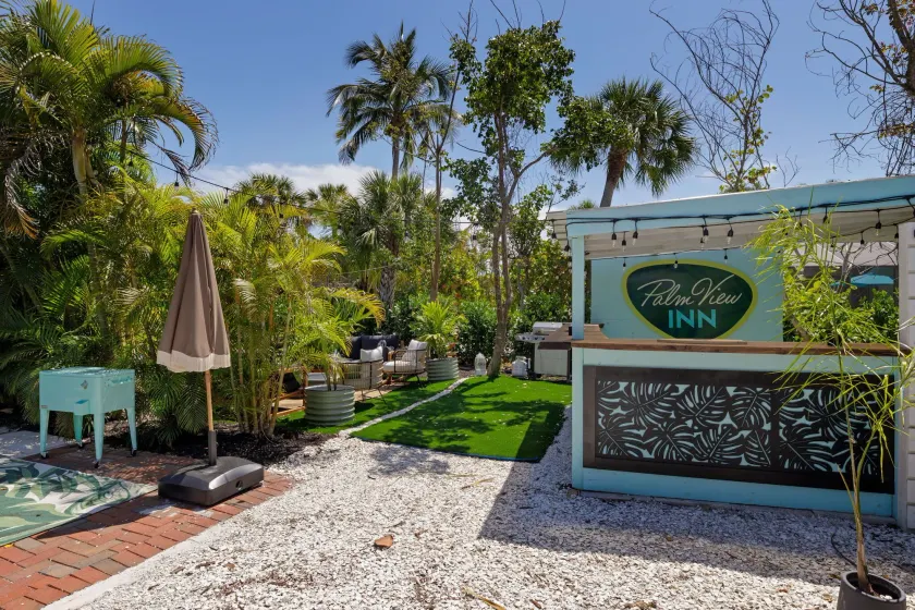 THE Palmview AND Sandpiper Inns - Image 1