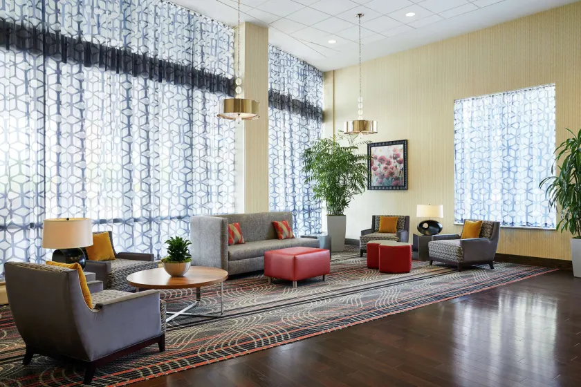 Hampton Inn & Suites Chicago/Mt. Prospect - Hall