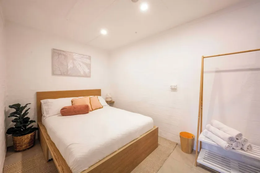Saltline Bondi Stays Garden Apartment in Centre of Bondi - Image 1