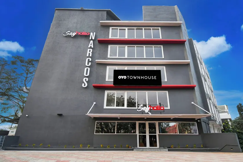 Townhouse Sayhallo Narcos - Image 1