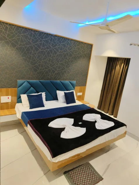 Hotel Madhuban - Image 1