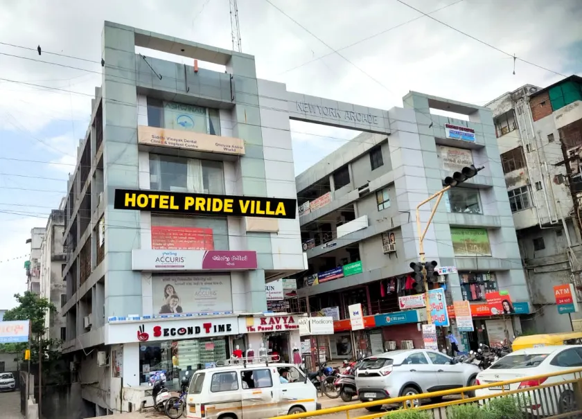 Hotel Pride Villa - Image 1