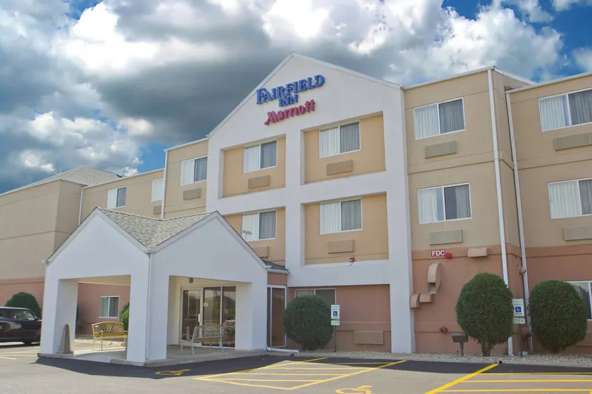 Fairfield Inn by Marriott Forsyth Decatur - Image 1