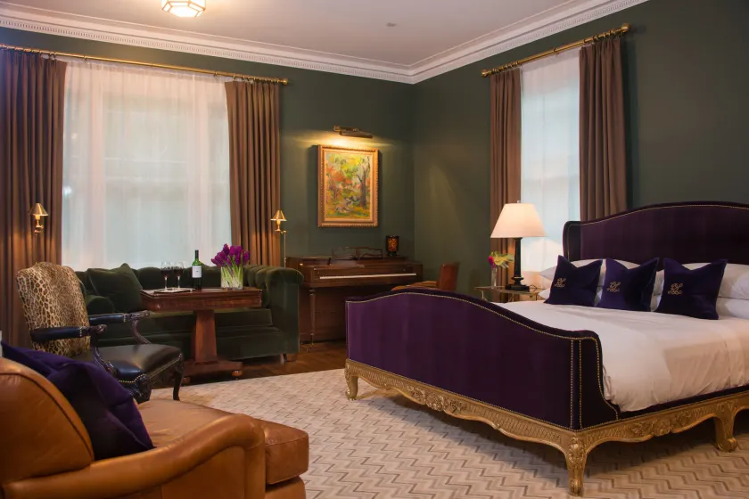 Kemble Inn - Image 1