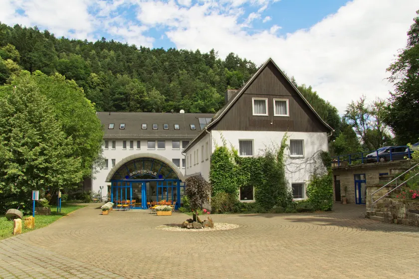 Hotel Garni Grundmühle - Image 1