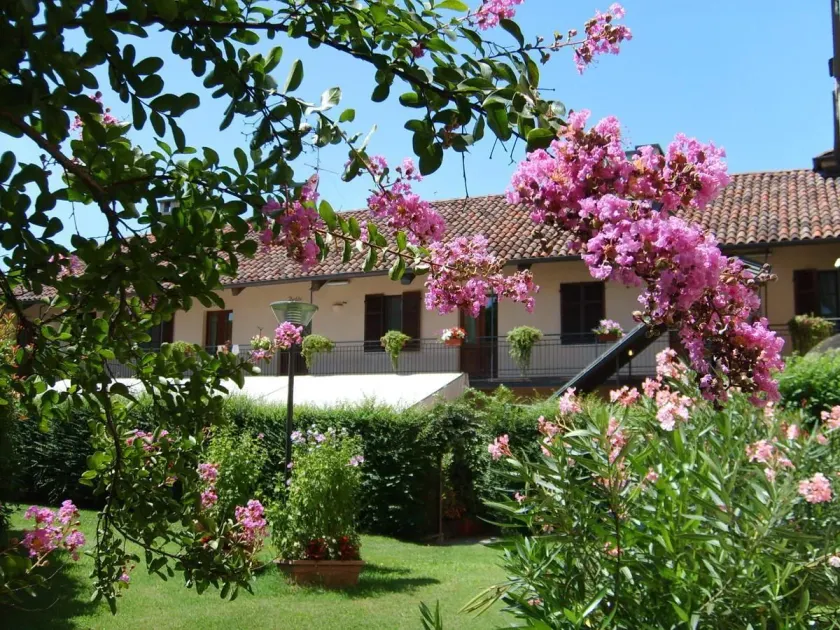 Oryza Guest House - Image 1