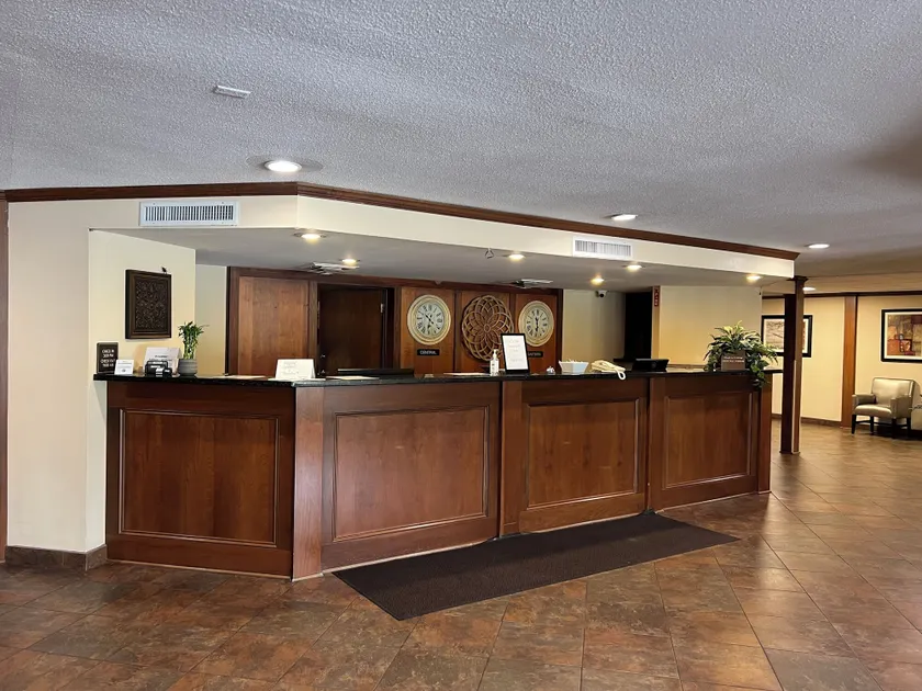 Pine Lake Resort and Banquets - Image 1