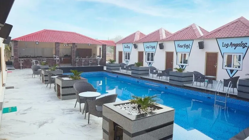 Pasala Resort - Pasti in camera