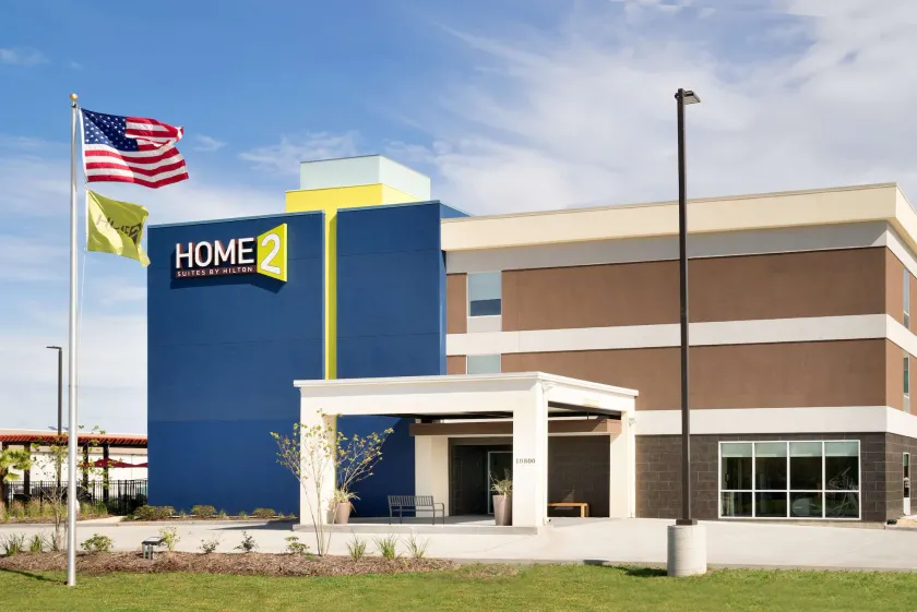 Home2 Suites by Hilton Baton Rouge - Image 1