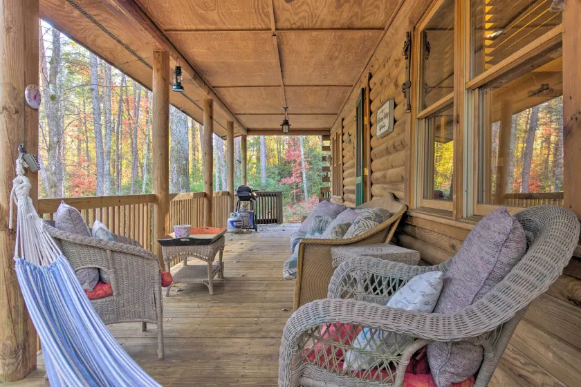 Cedar Mountain Log Cabin: 4 Mi Dupont State Forest - Image 1